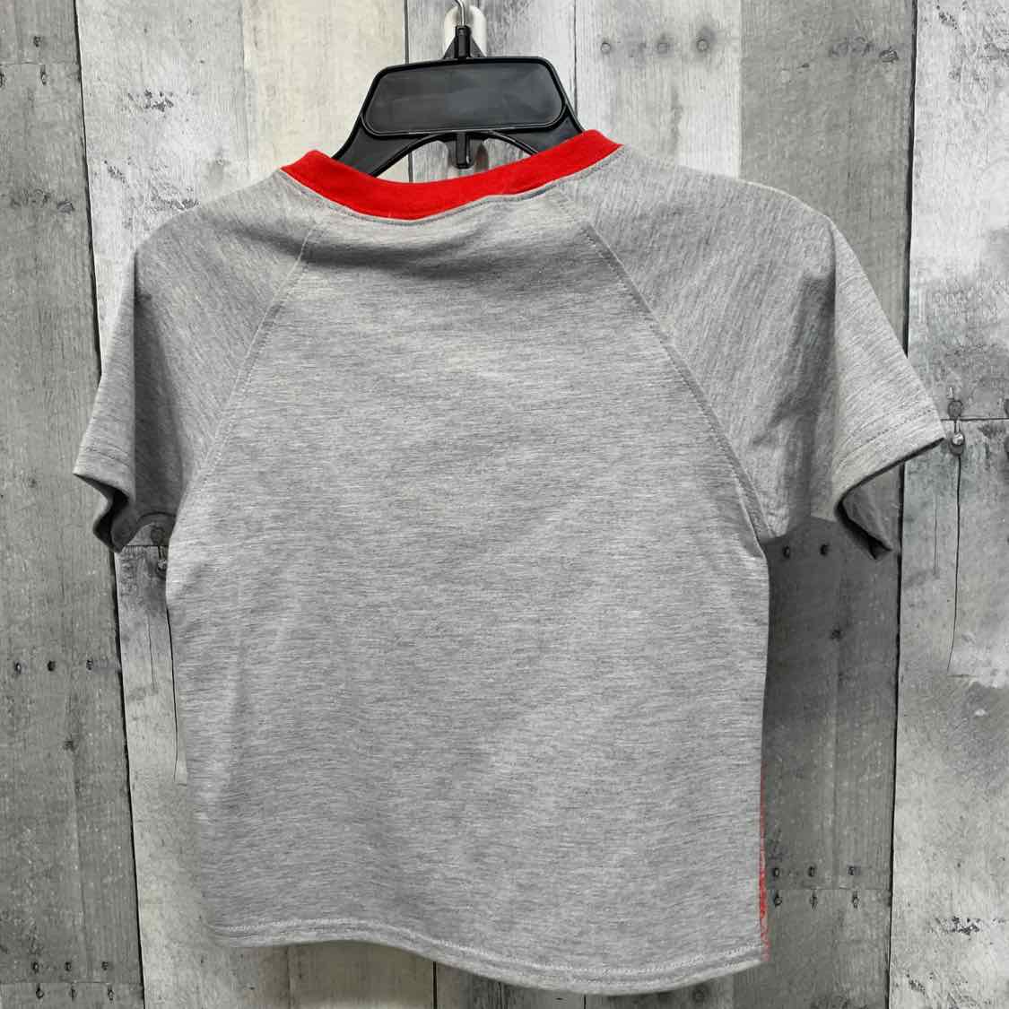 Size 5 Gray/Red Boyz Wear T Shirt