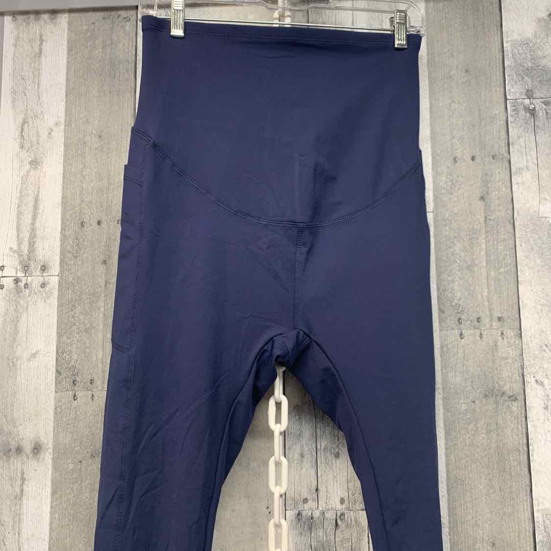 Size L Navy Mid Brand Active Pants