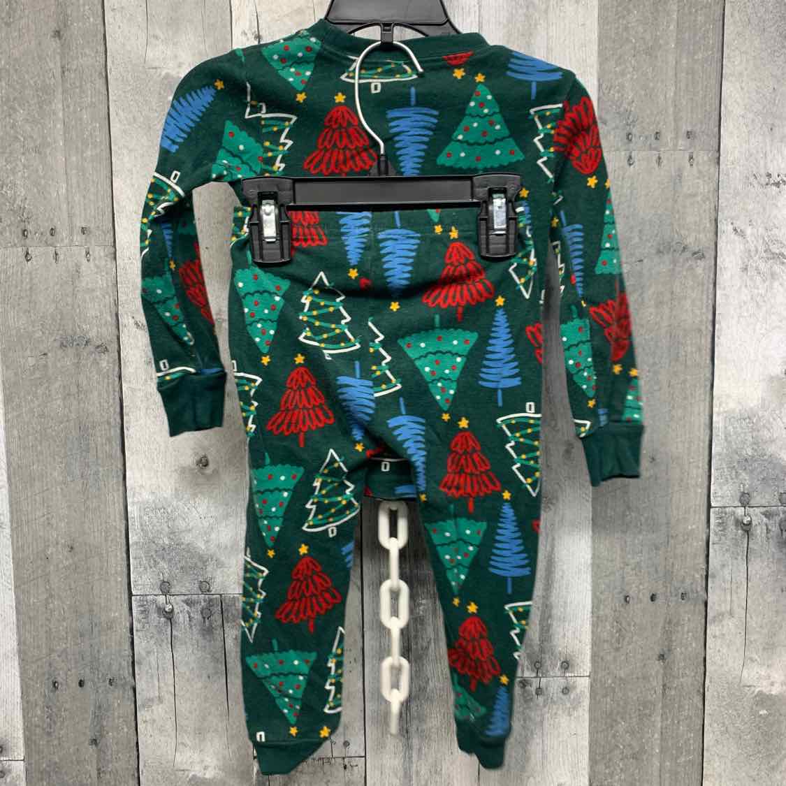 Size 2T Green/Red Carter's 2pc PJs