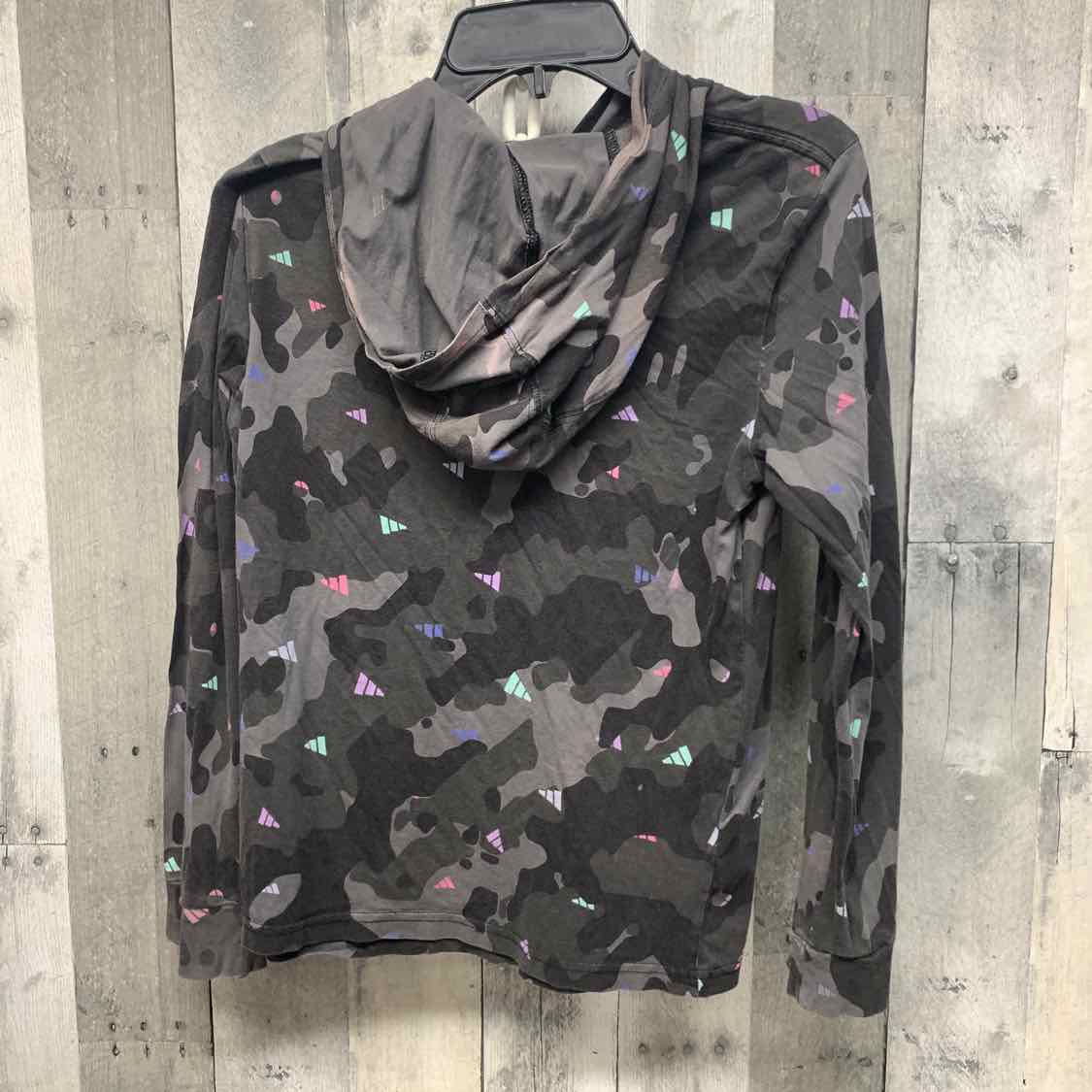 Size 10/12 Gray Print Sport Brand Long Sleeve Shirt