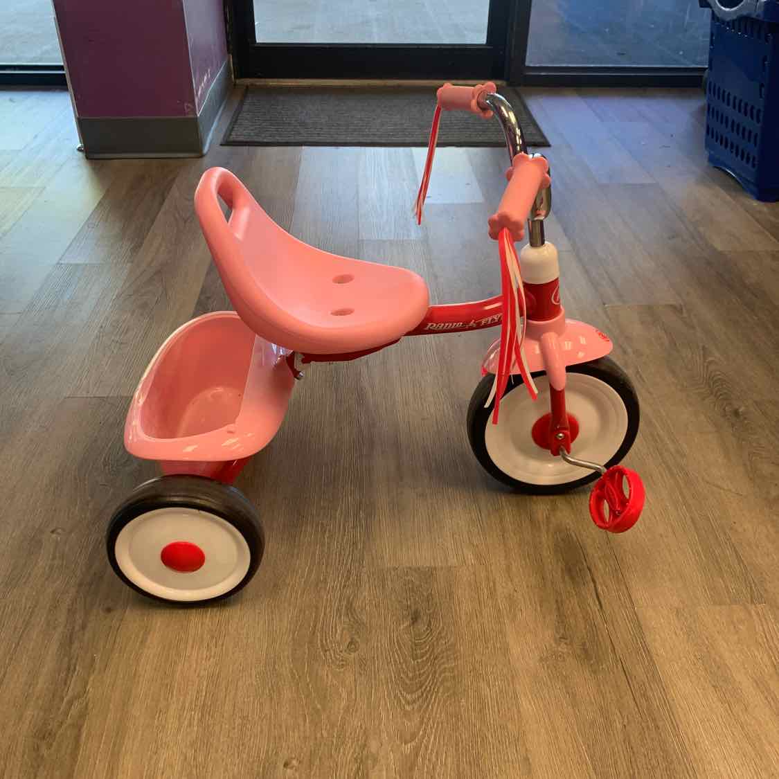 Radio Flyer Pink/Red Tricycle