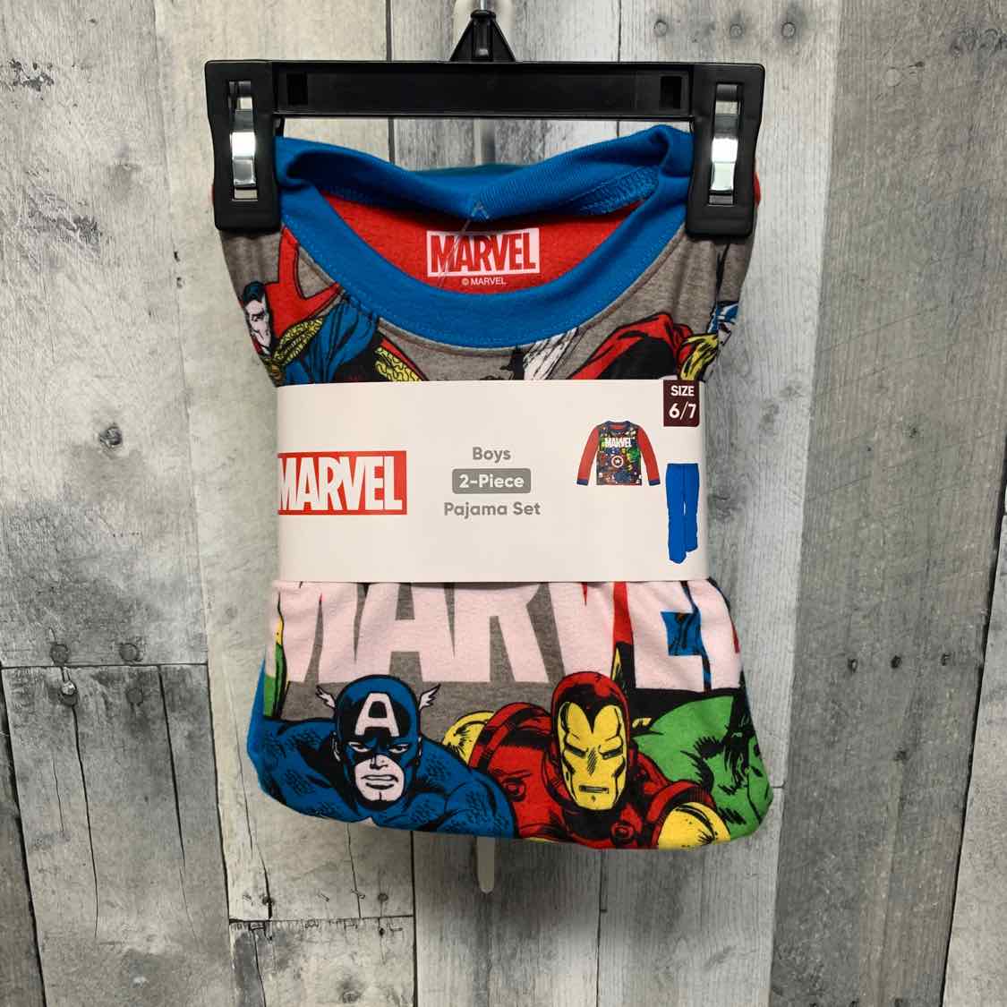 Size 6/7 Blue/Gray Marvel 2pc PJs