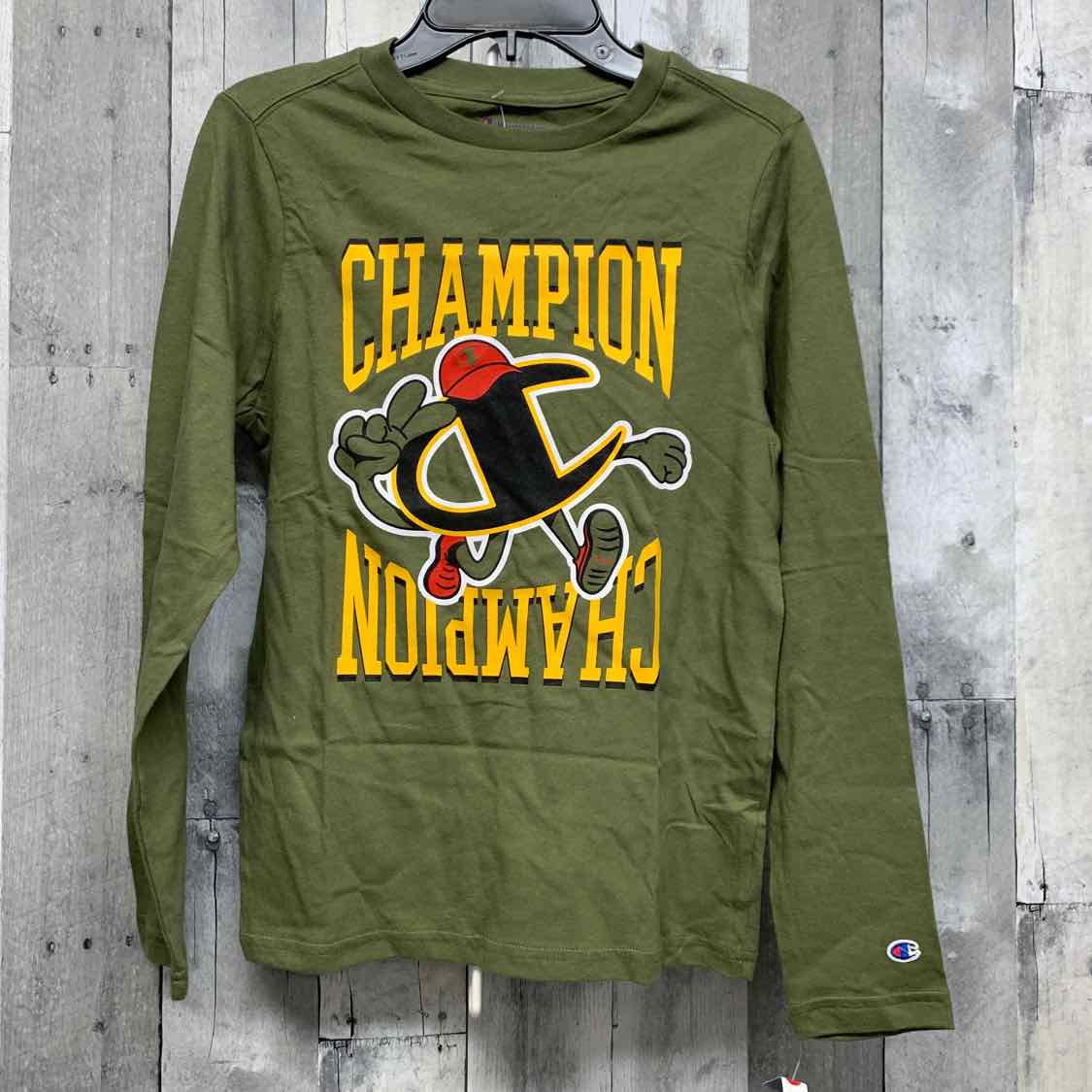 Size Medium Green Champion Long Sleeve Shirt