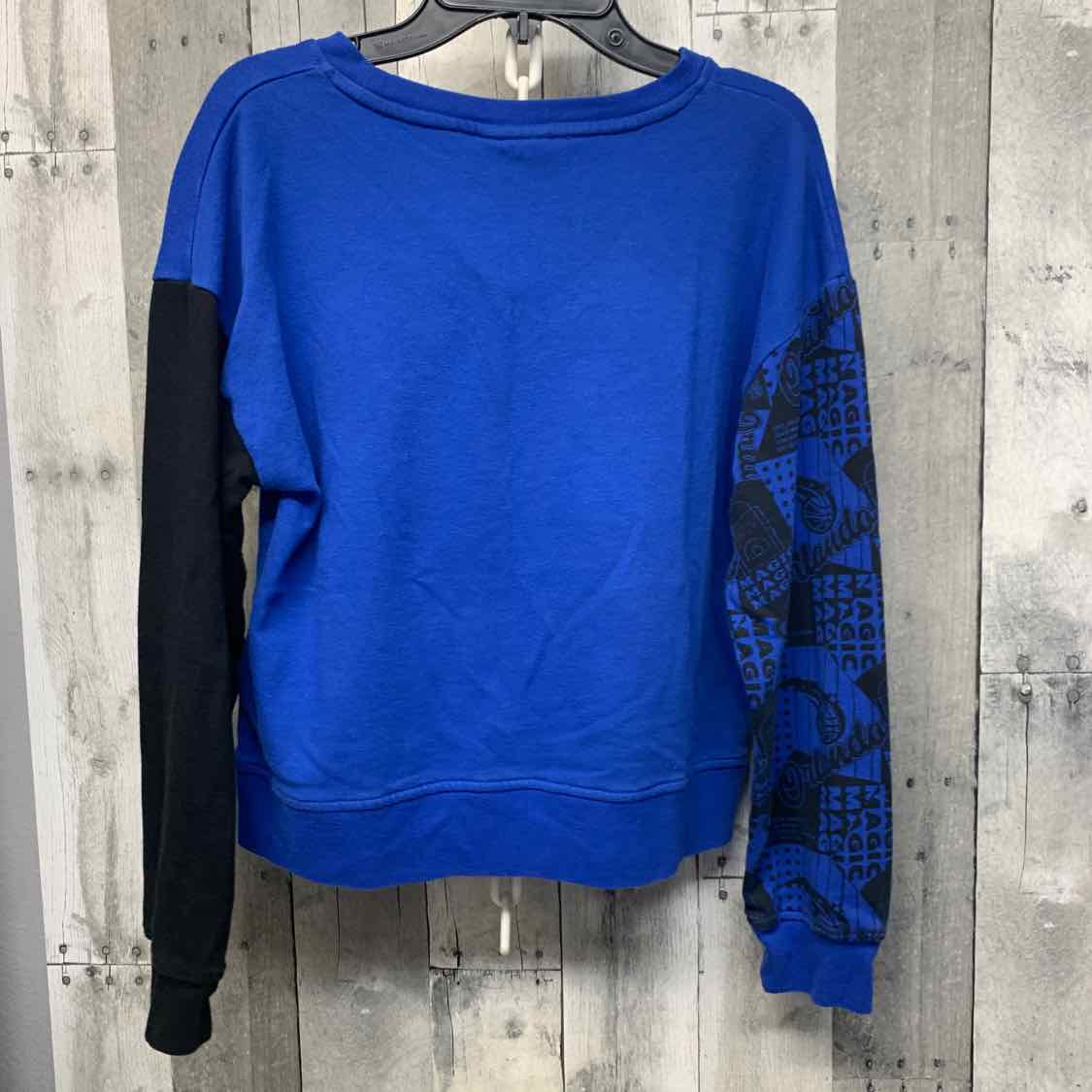 Size 14 Blue/Black NBA Pull Over