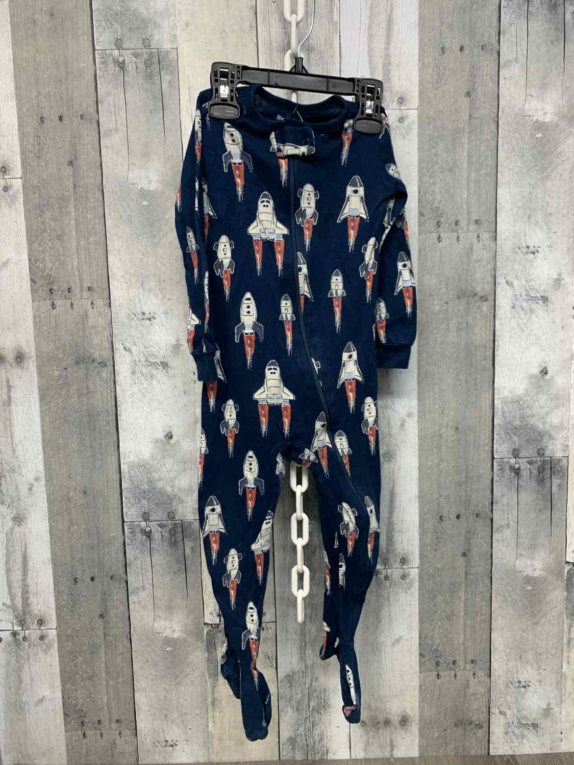 Size 12 Months Navy Graphic Members Mark Footy PJs