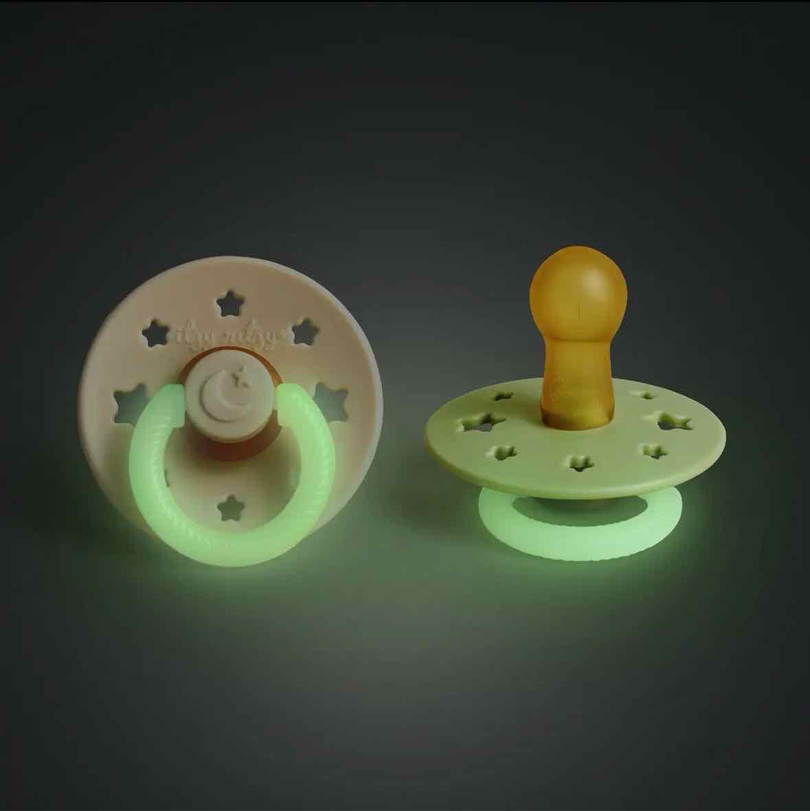 Itzy Ritzy Natural Rubber Pacifier 6-18m - More Options - OodlesCB