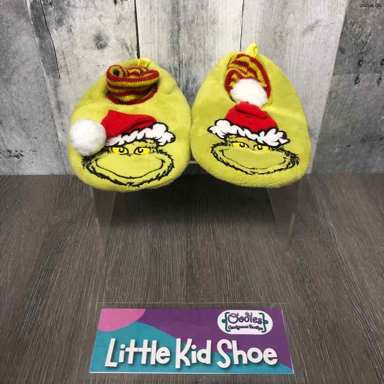 Size 7/8 Green Dr Seuss Slippers