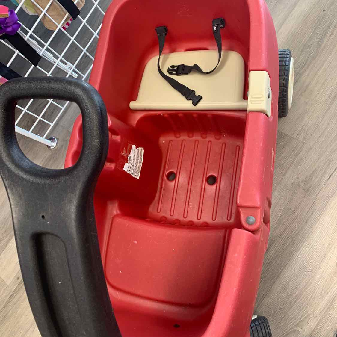 Radio Flyer Red Wagon