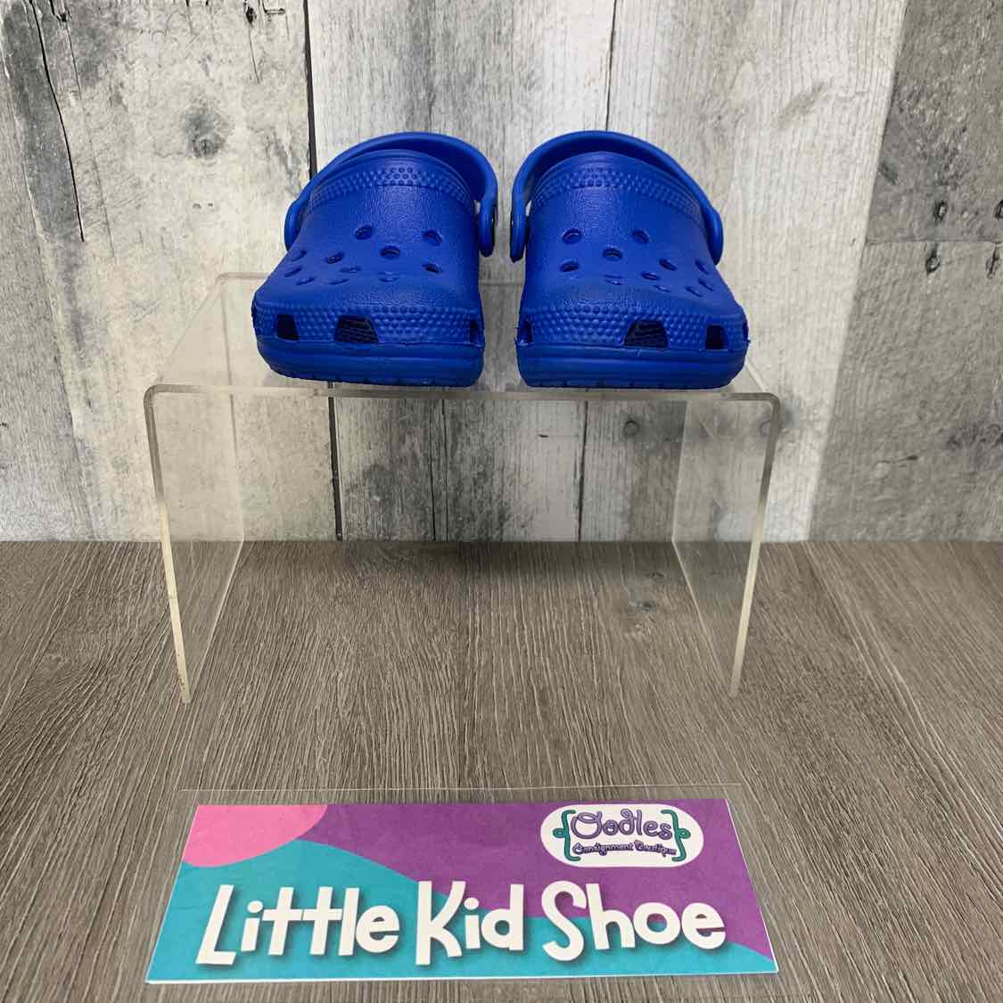 Size 2 Blue Crocs Water Shoes