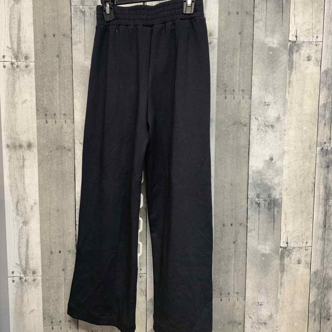 Size 8/10 Black/White BCG Athletic Pants