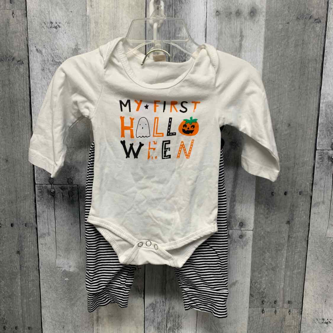 Size 6 Months White/Black B Brand Shirt/Pants