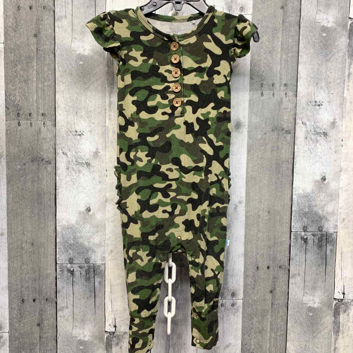 Size 12-18 Months Green Camo Posh Peanut Romper