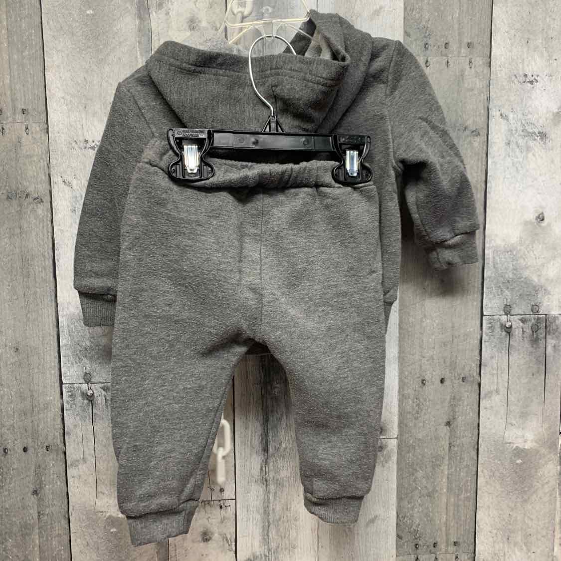 Size 12 Months Gray Volcom Jacket/Pants
