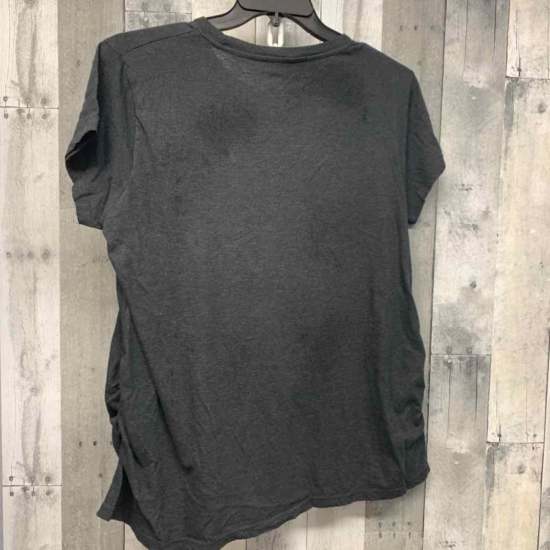 Size 2X Black/White B Brand T Shirt