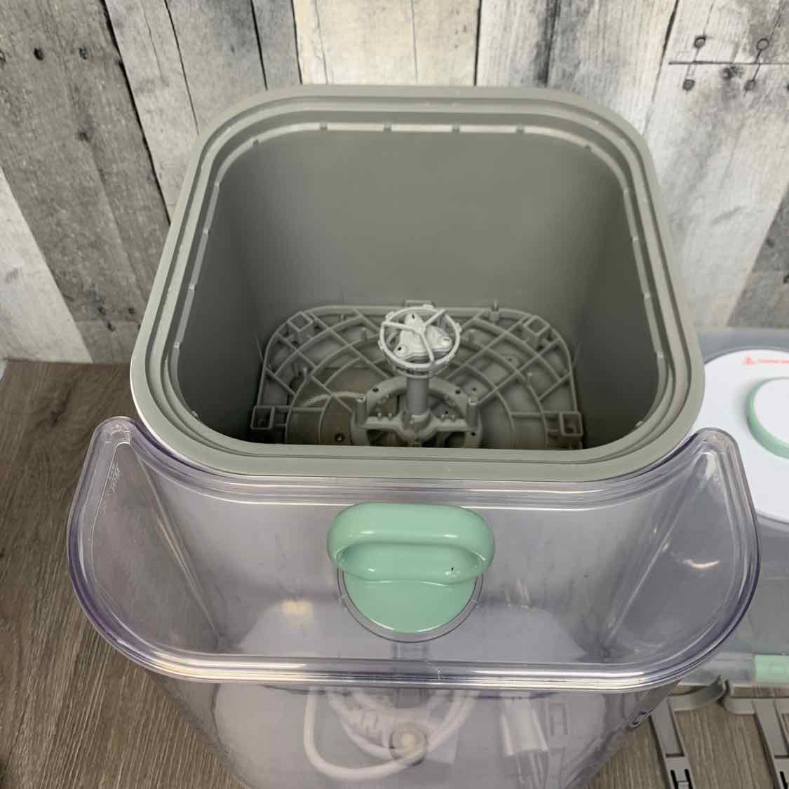 MomCozy White Sterilizer