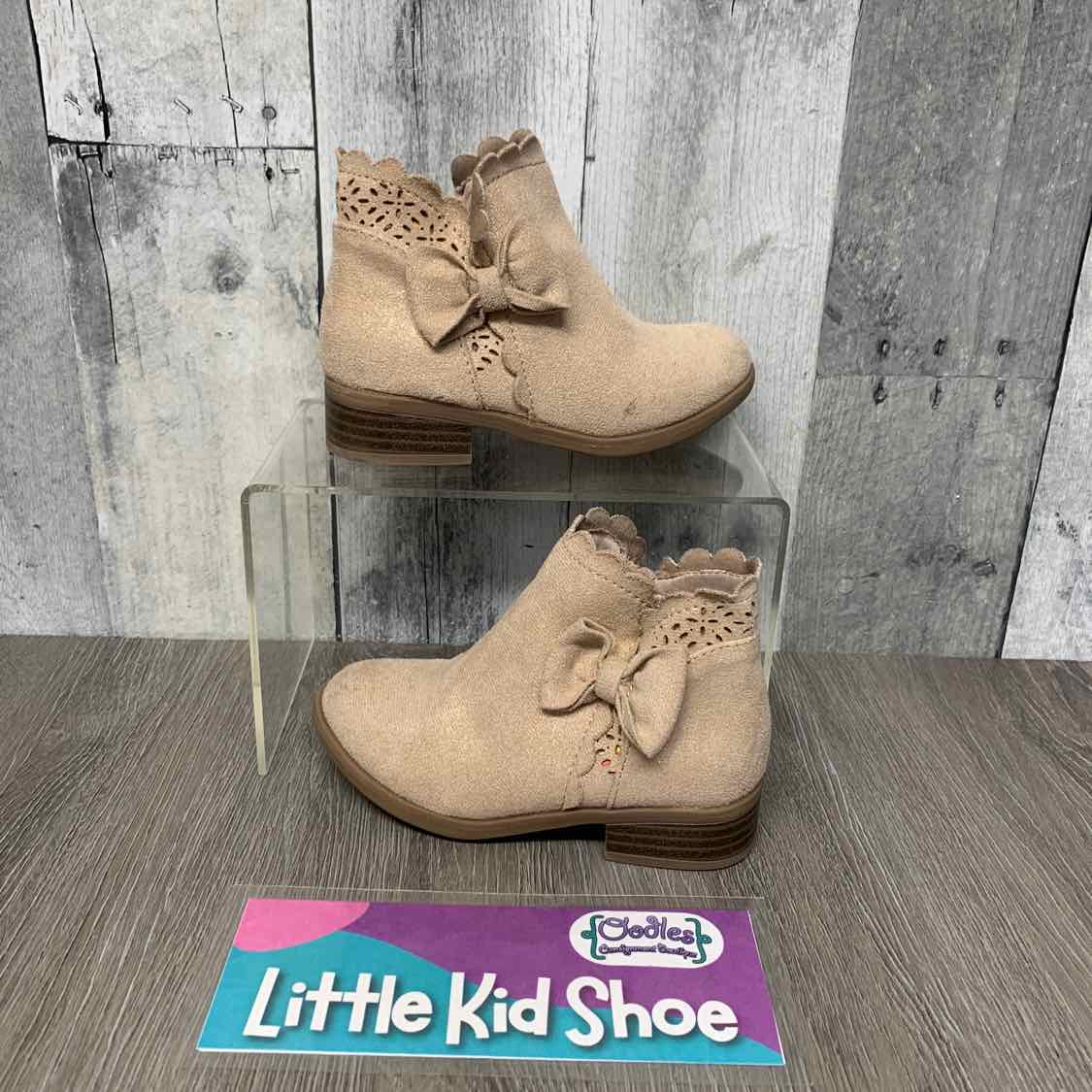 Size 8 Pink Jumping Beans Boots