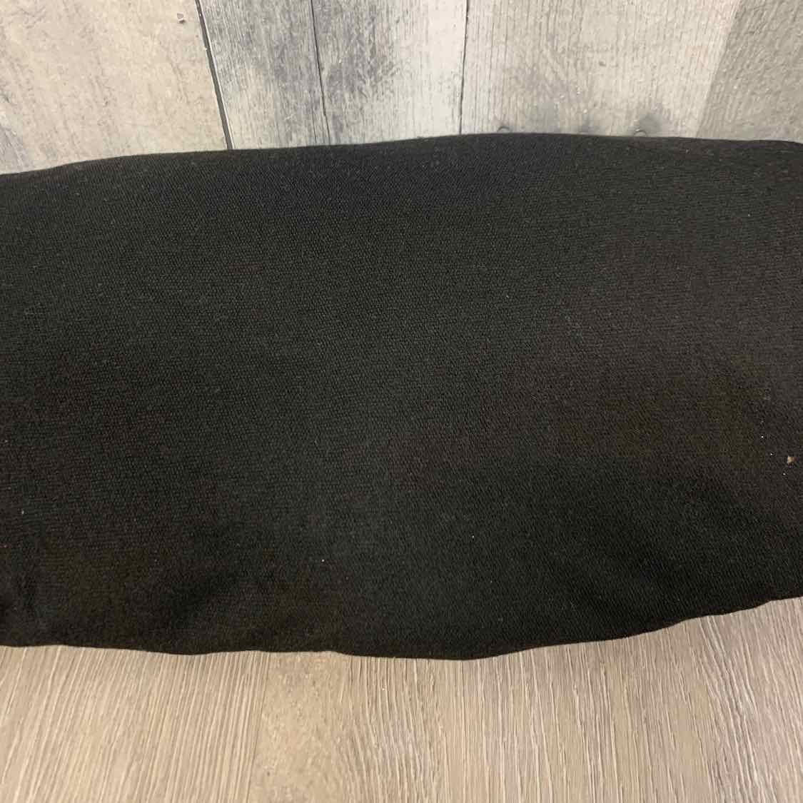 Generic Black Wrap