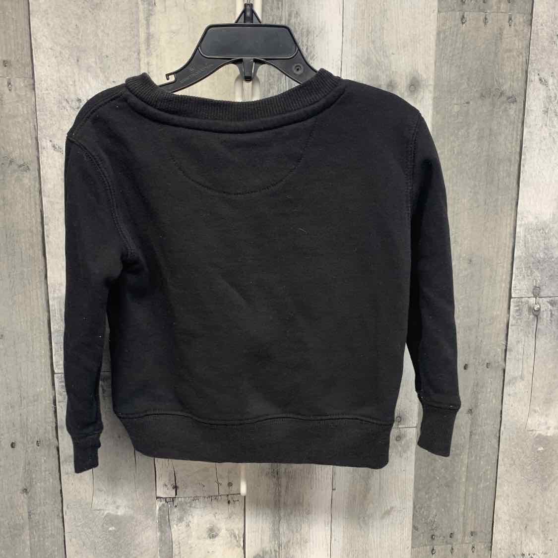Size 3T Black/Red Champion Pull Over