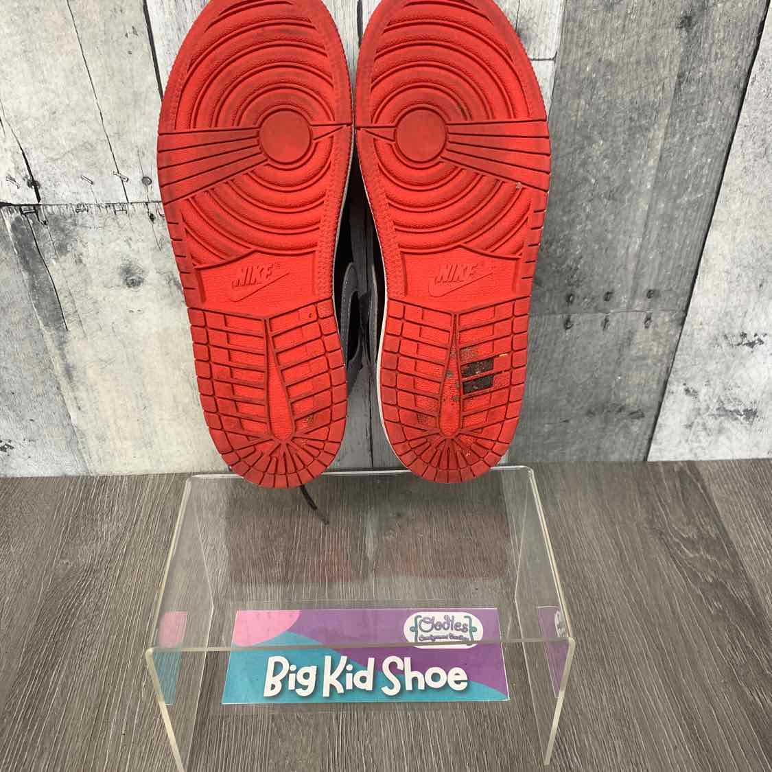 Size 3 Gray/Black Sport Brand Sneakers