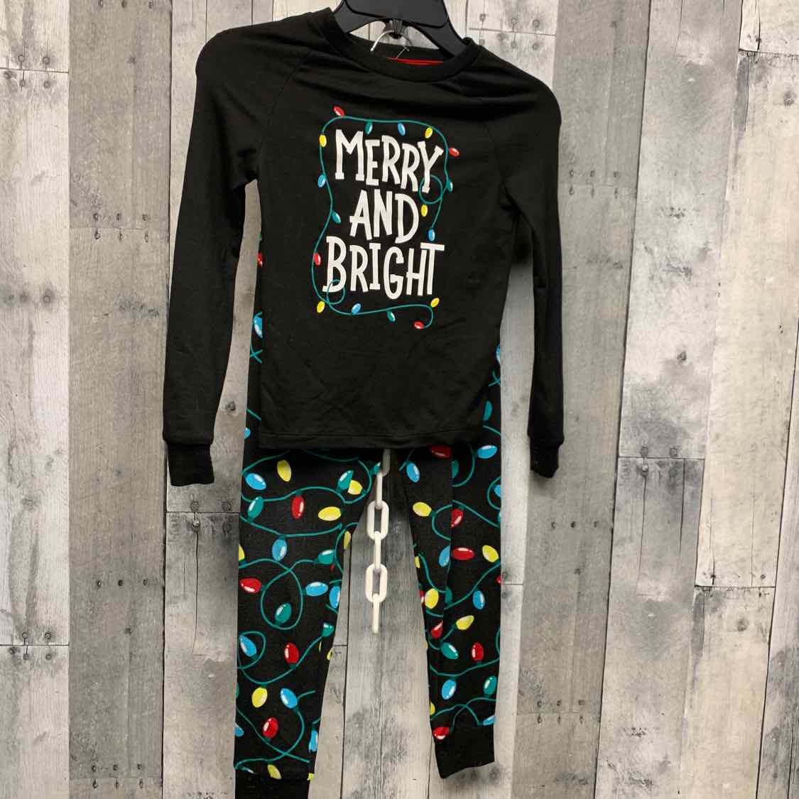 Size 6 Black Print Holiday Brands 2pc PJs