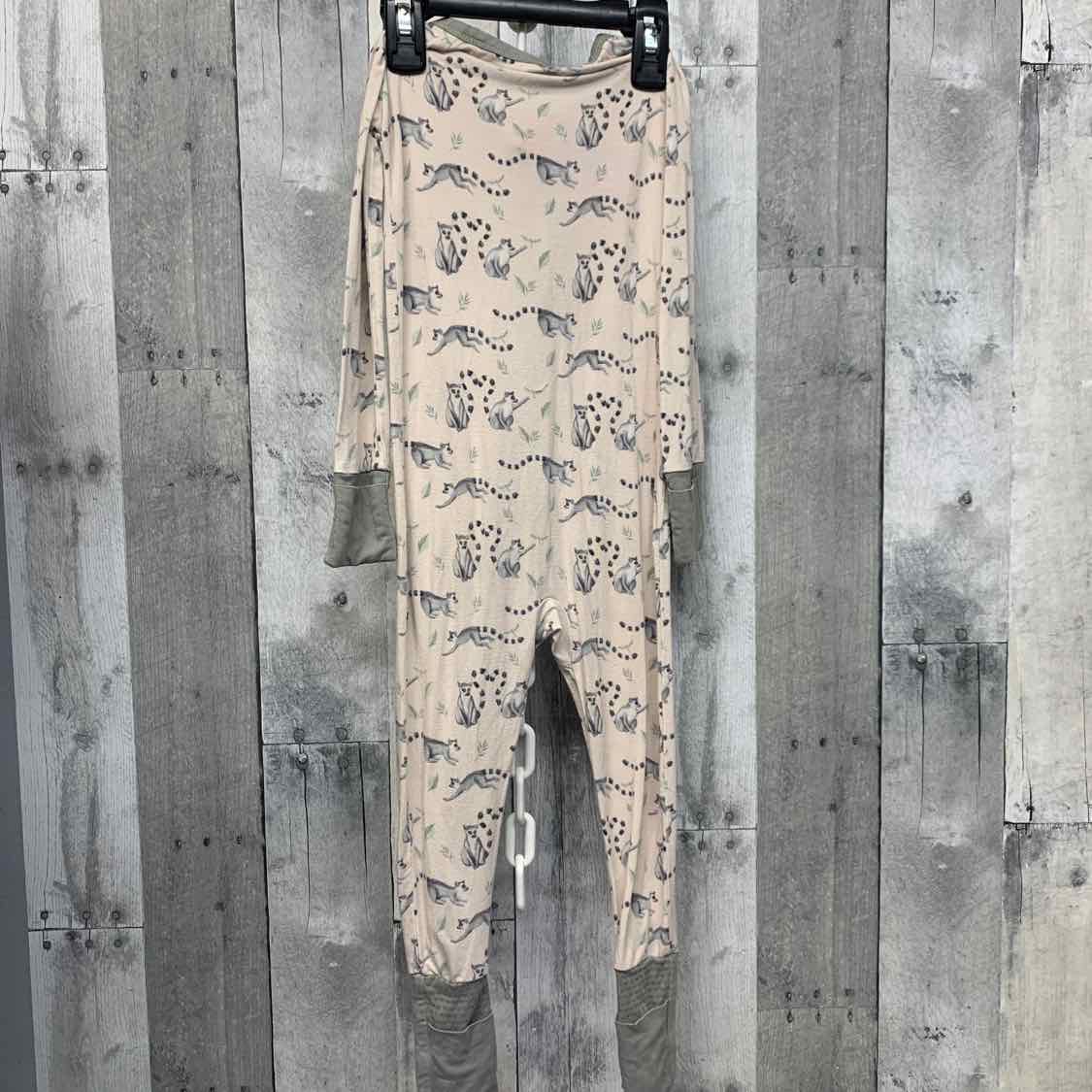 Size 18-24 Months Tan/Green Bamboo Footy PJs