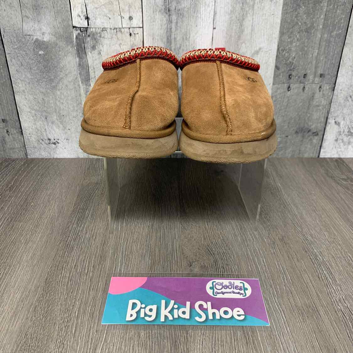 Size 5 Brown UGG Boots