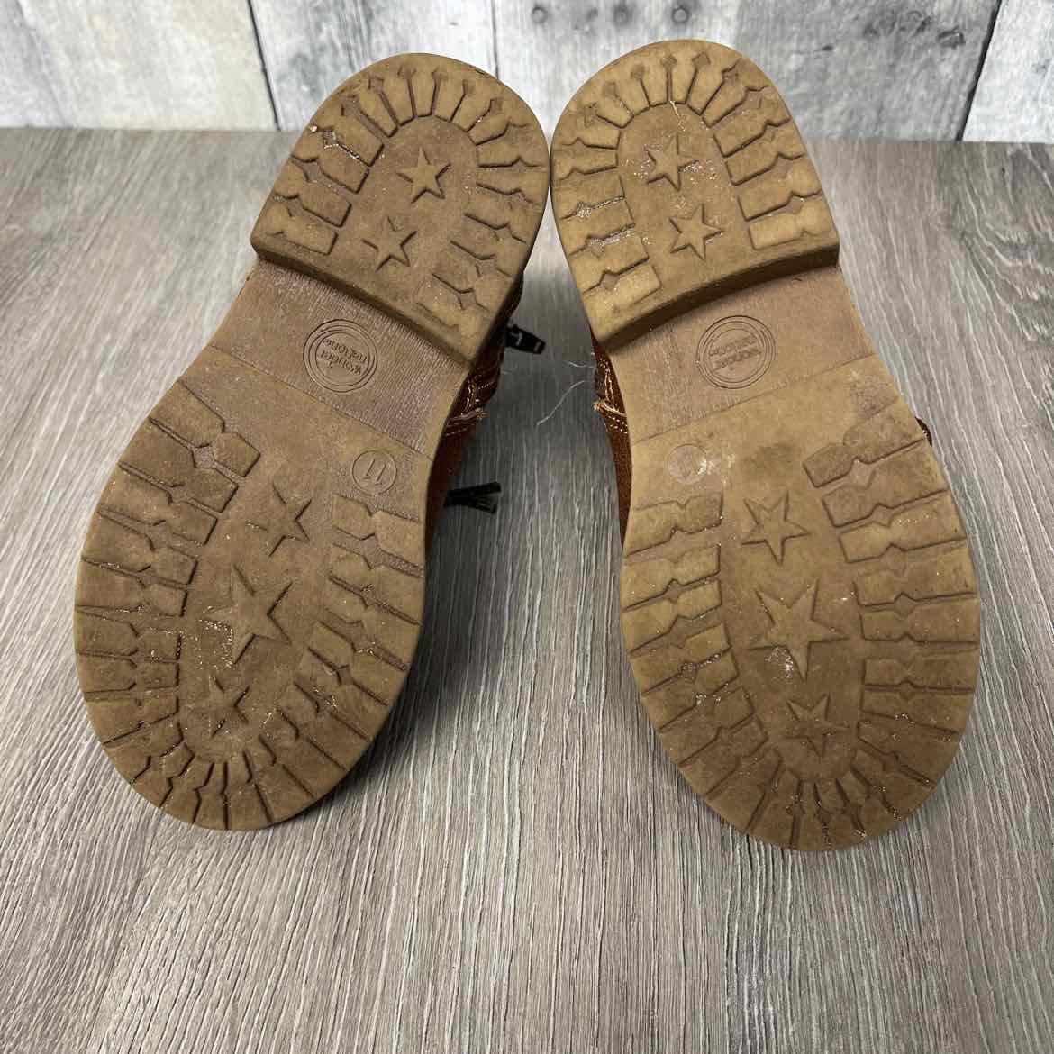 Size 11 Brown Wonder Nation Boots
