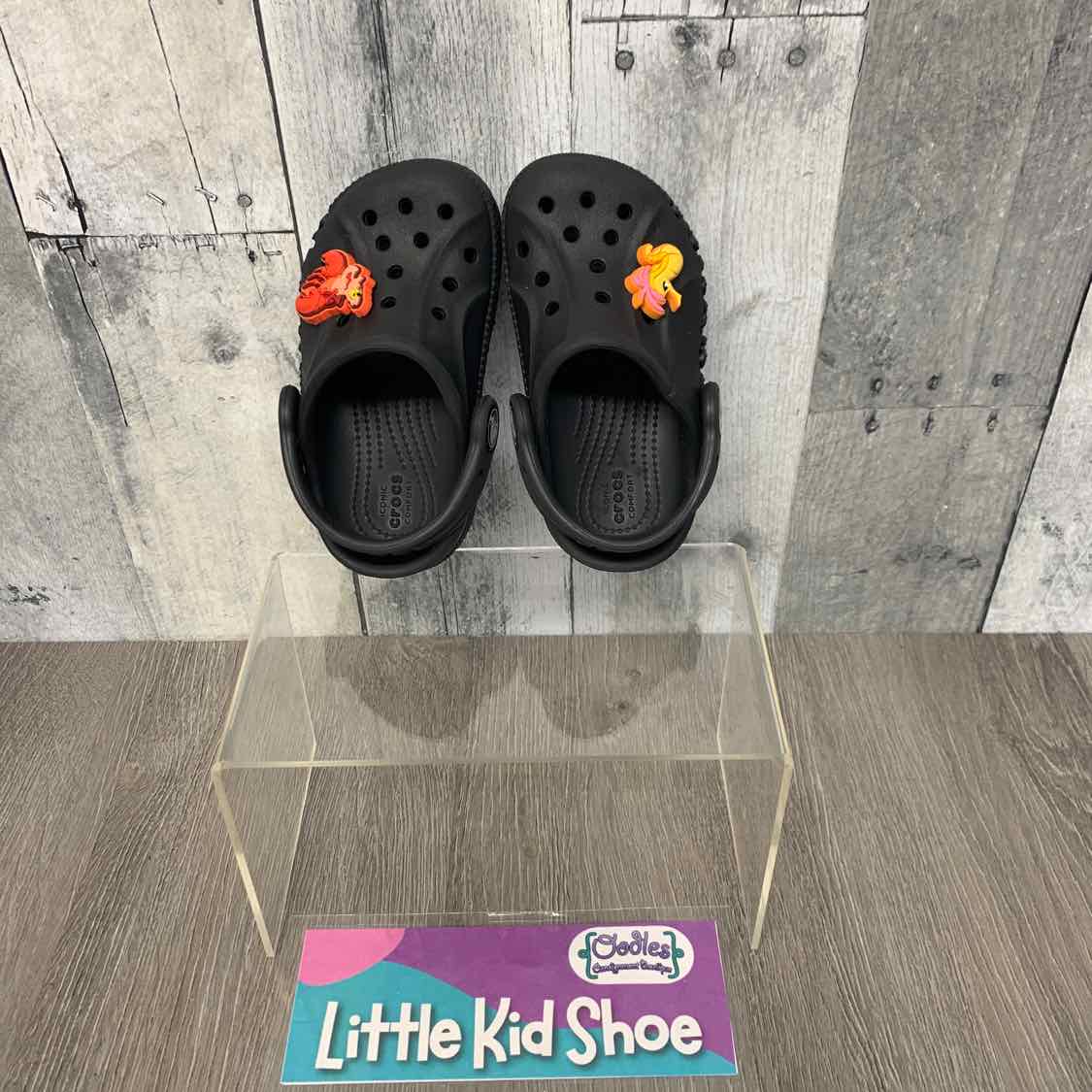 Size 6 Black Crocs Water Shoes