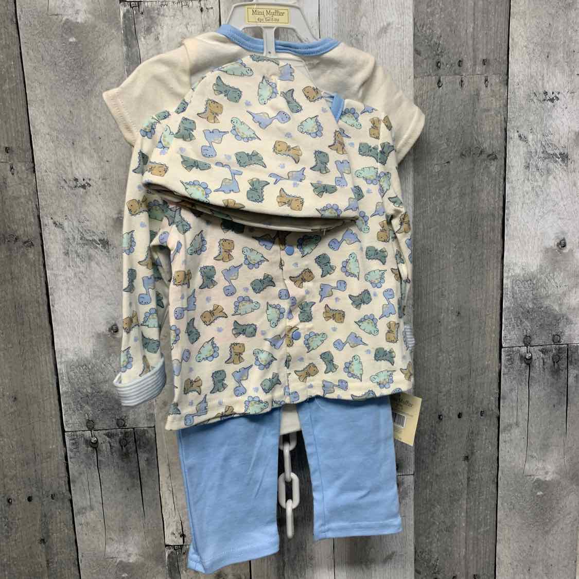 Size 6-9 Months White/Blue B Brand Shirt/Pants