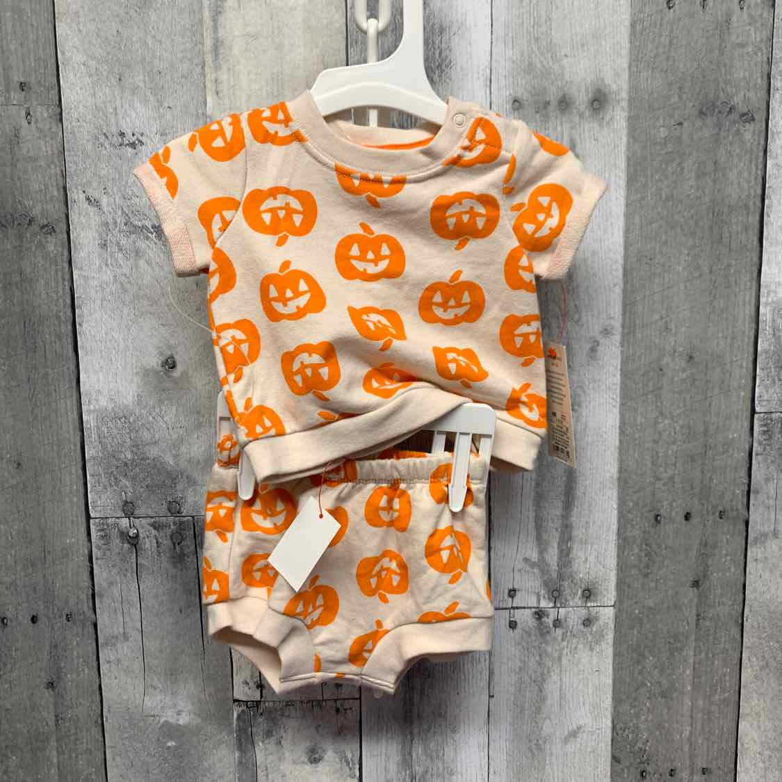 Size Newborn Tan/Orange Cat & Jack Shirt/Shorts