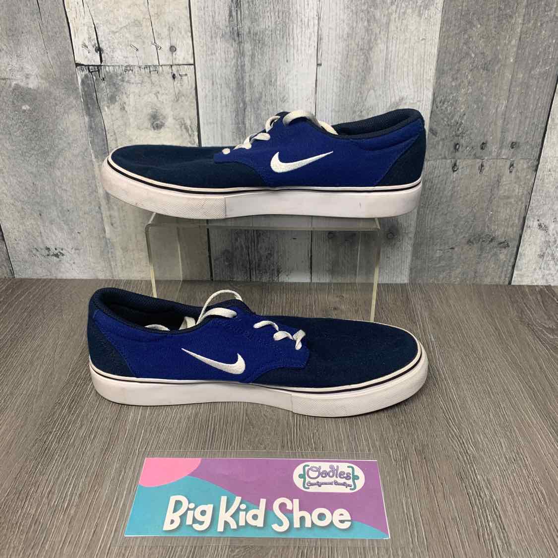 Size 6 Navy/Blue Sport Brand Sneakers