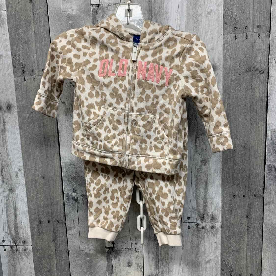 Size 3-6 Months Tan Animal Print Old Navy Jacket/Pants