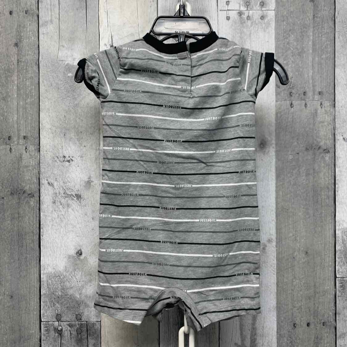 Size 6 Months Black/Gray Sport Brand Romper