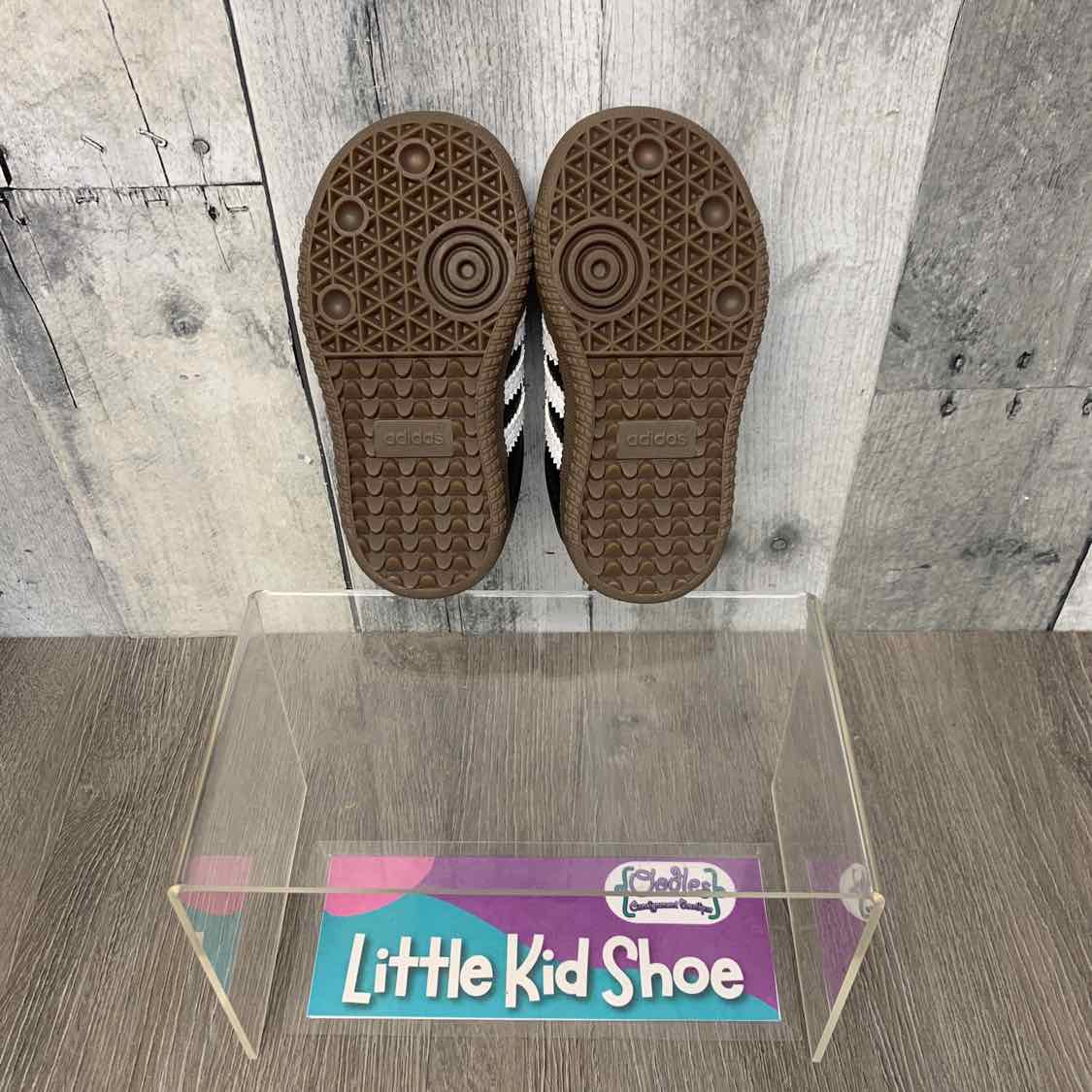 Size 5 Black/White Sport Brand Sneakers