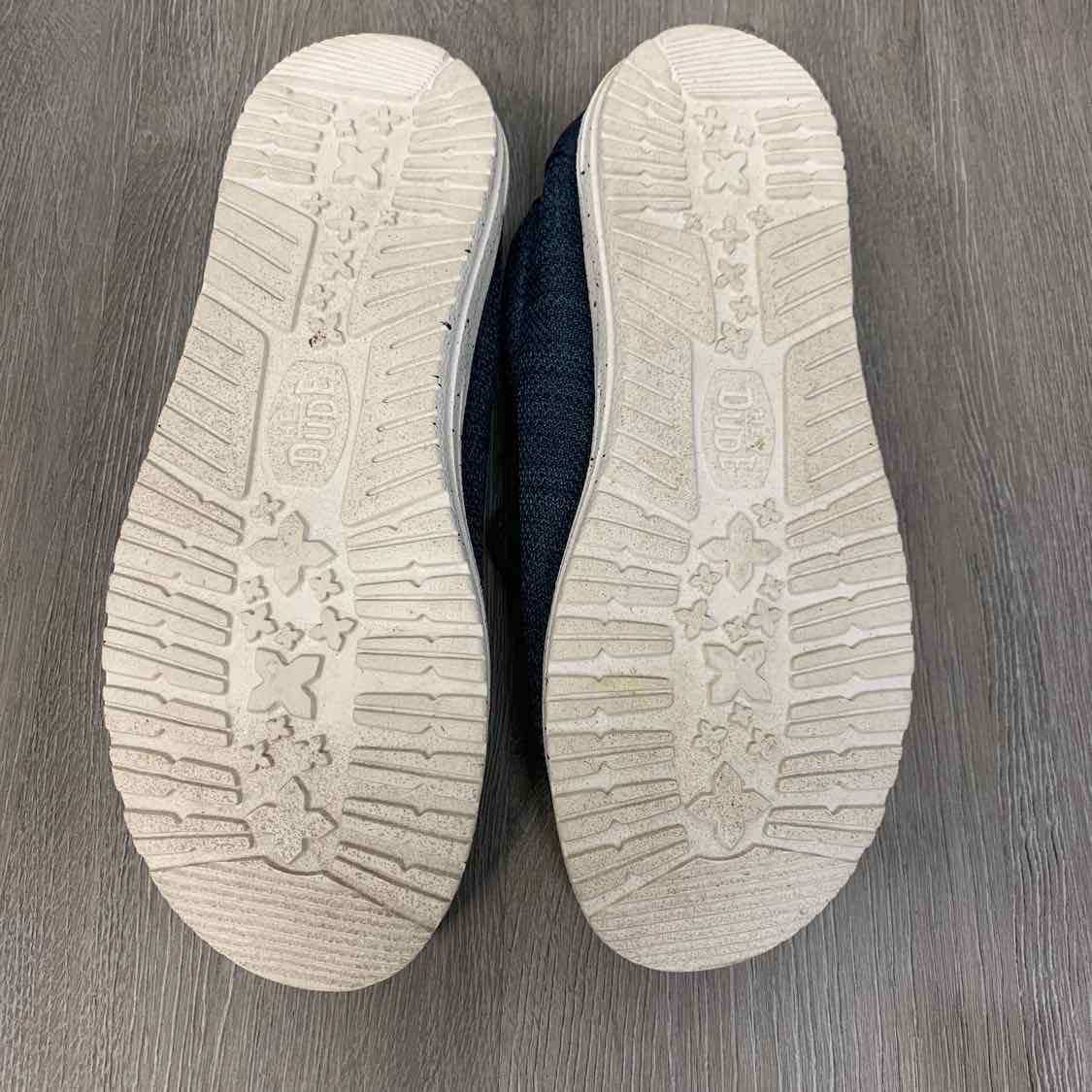 Size 7 Navy/White Hey Dude Loafers