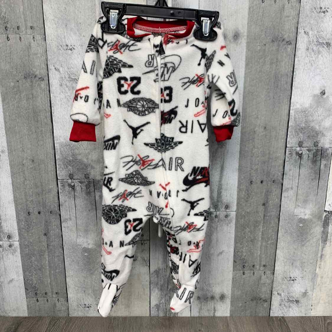 Size 6 Months White Print Sport Brand Footy PJs