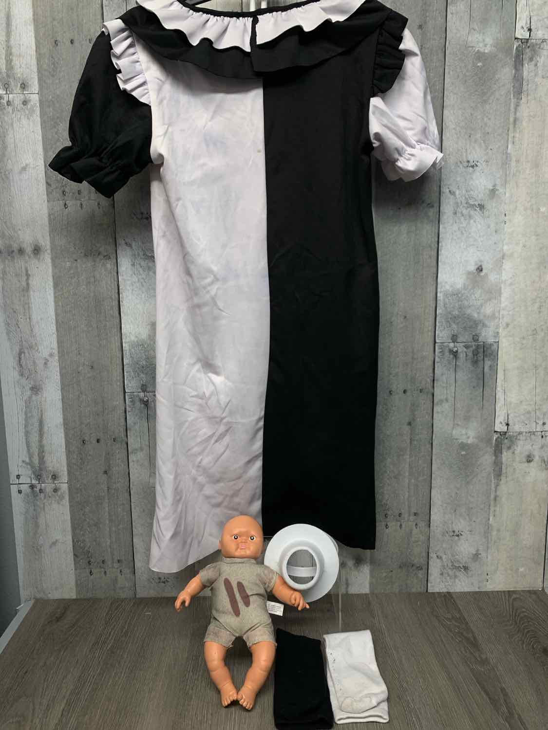 Spirit Black/White Size 14/16 Halloween Costume - Big Kid