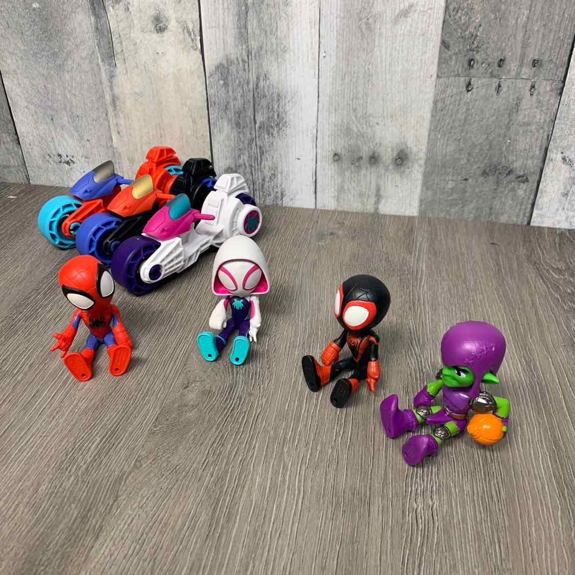 Marvel Red/Blue Misc Vehicles
