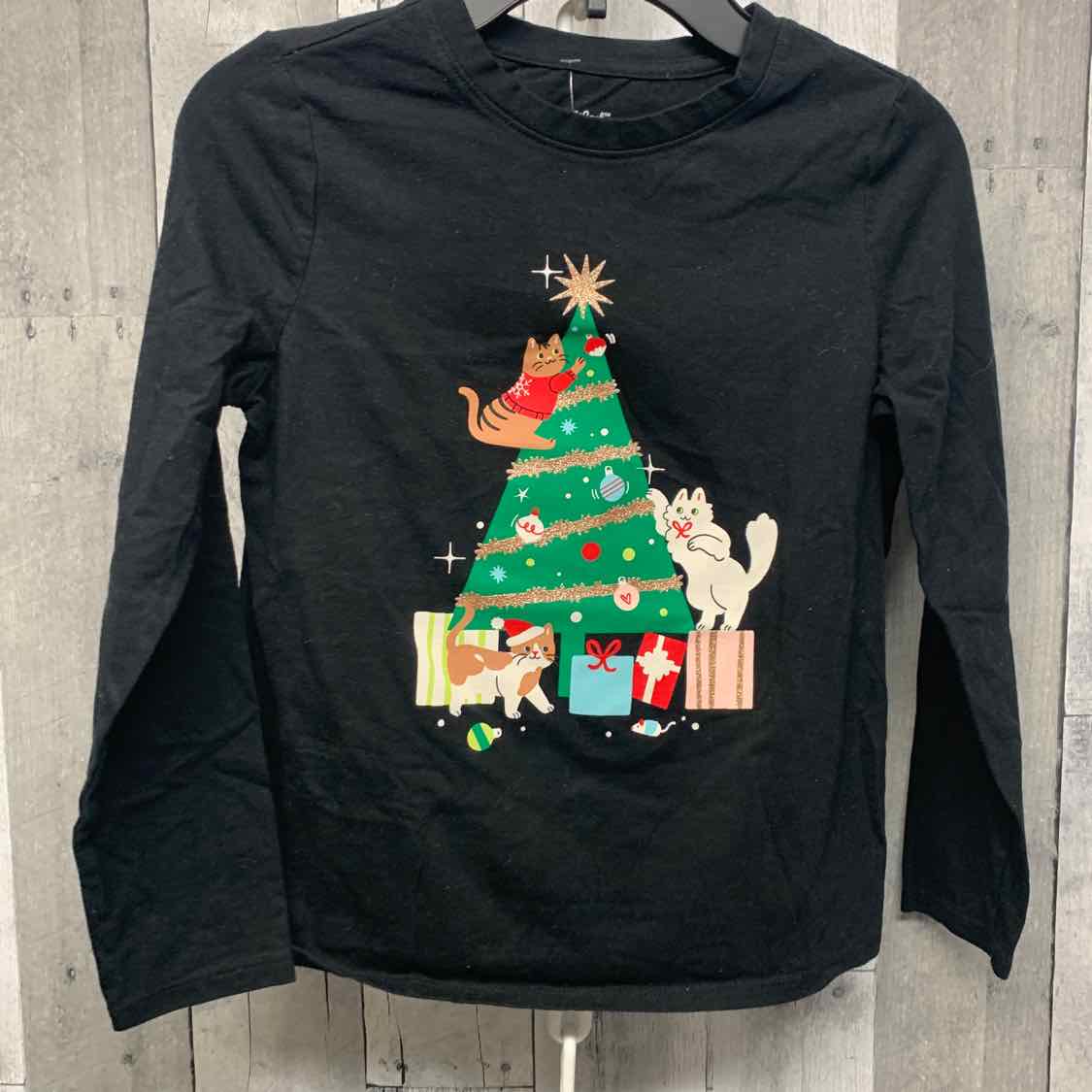 Size 8 Black Graphic Cat & Jack Long Sleeve Shirt