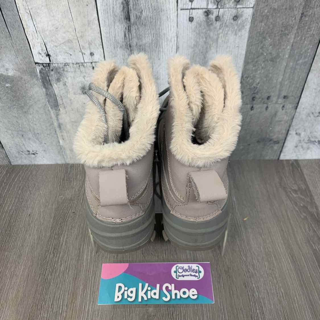 Size 4 Gray All in Motion Snow Boots