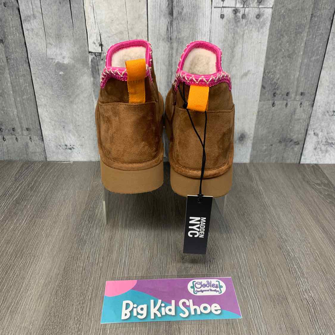 Size 6 Tan/Pink B Brand Boots