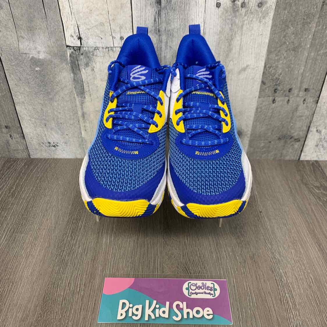 Size 5 Blue/Yellow Sport Brand Sneakers