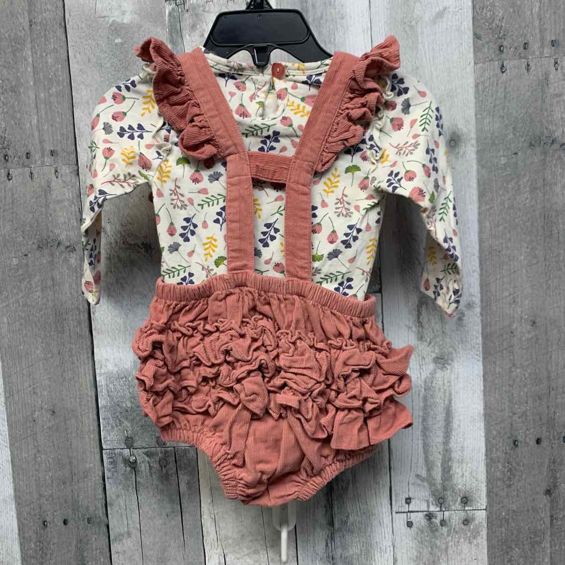 Size 12-18 Months White/Pink Ruffle Butts Shirt/Jumper
