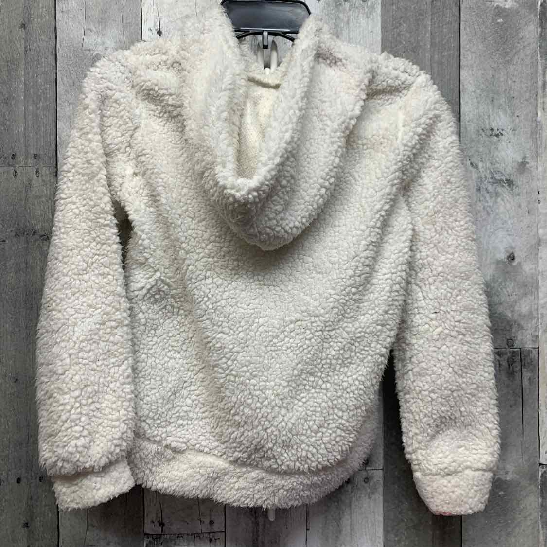 Size 8 White Btween Pull Over