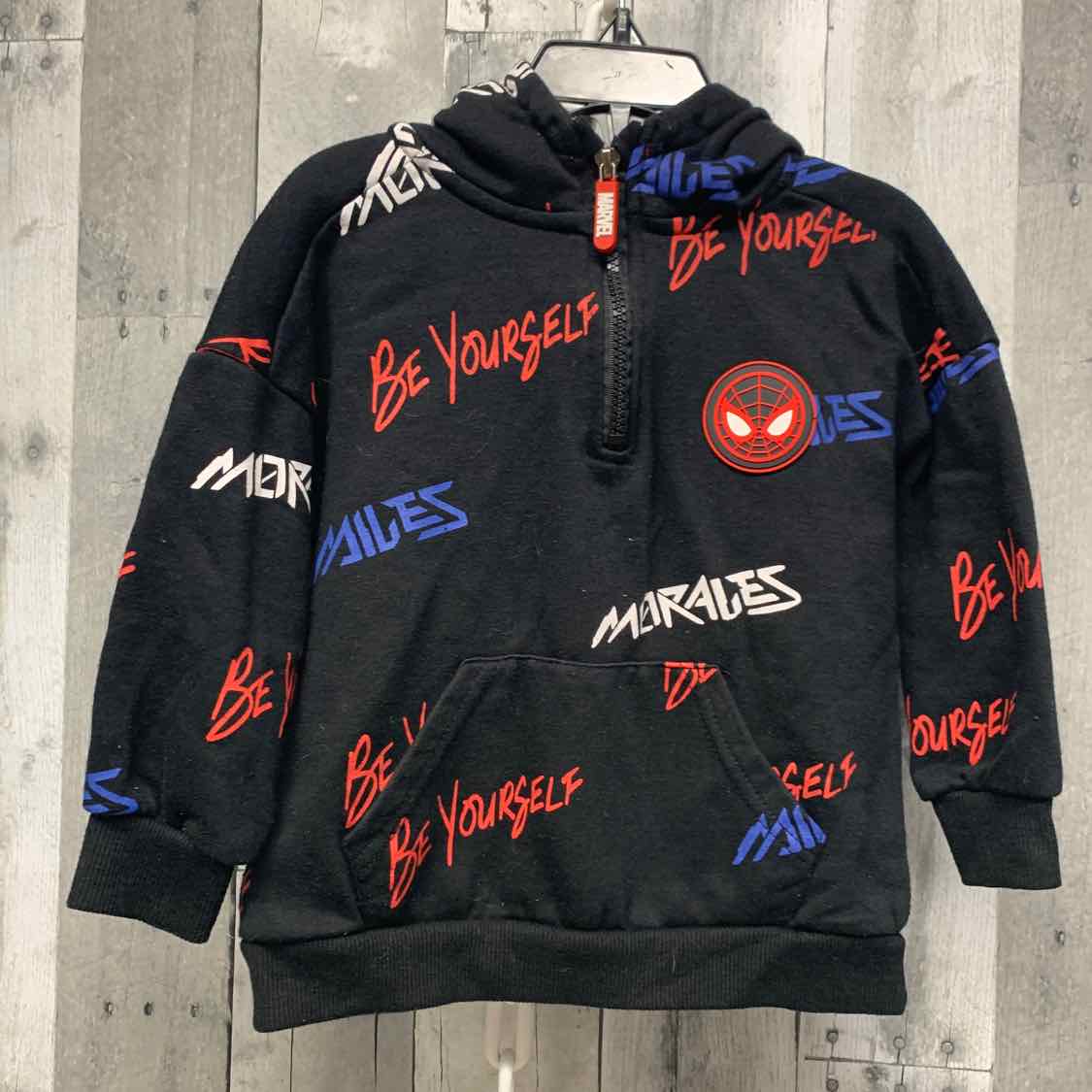 Size 2/3 Black Print Marvel Pull Over