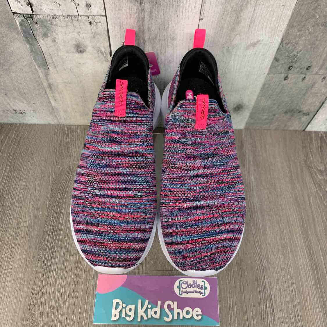 Size 3 Pink/Black Skechers Sneakers