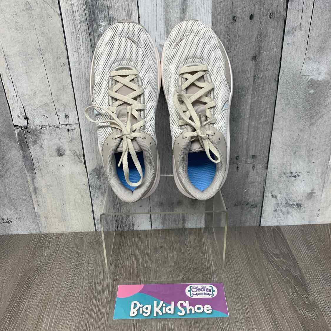 Size 5.5 Tan/White Sport Brand Sneakers