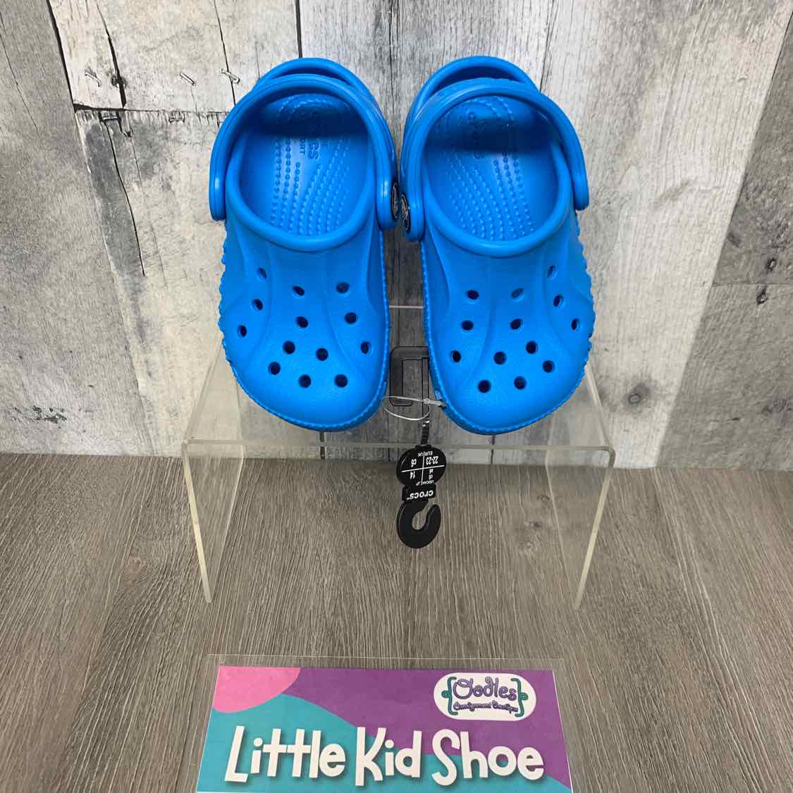 Size 6 Blue Crocs Water Shoes