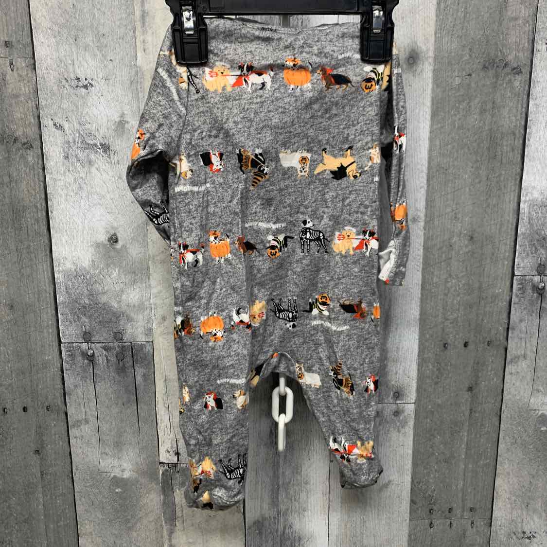 Size 0-3 Months Gray Print Old Navy Footy PJs