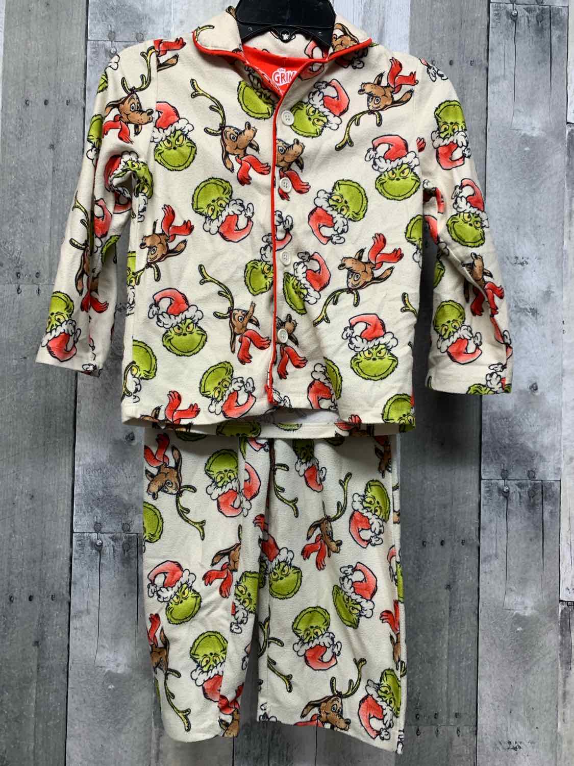 Size 5T Ivory Print Dr Seuss 2pc PJs